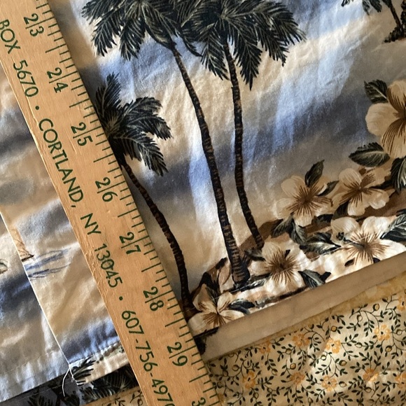 Pierre Cardin Hawaiian short sleeve button down shirt XL 100% cotton fun - Picture 6 of 6